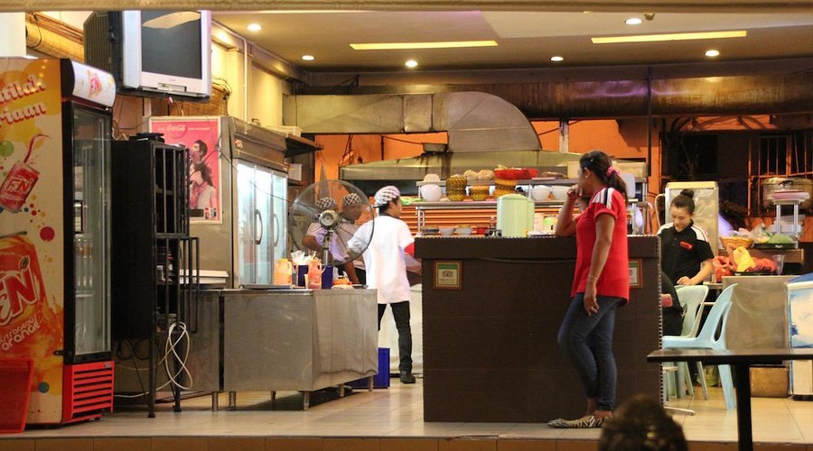 Bistro 88 Interior